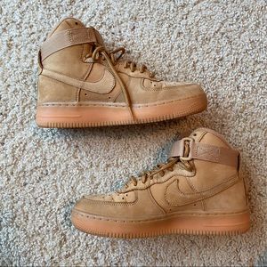 Nike High Top Air Force 1 Wheats